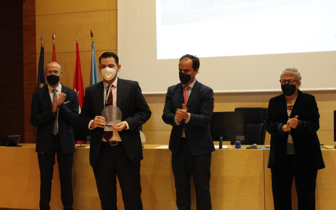 La Clínica Universitaria celebra un acto de reconocimiento a profesionales por su labor durante la pandemia